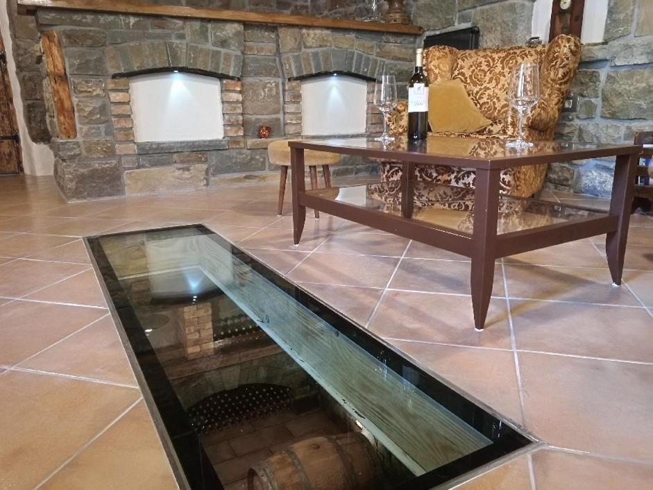 Wine House Rakar Guest House Gračišče Eksteriør bilde