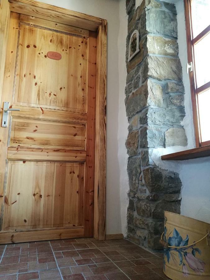 Wine House Rakar Guest House Gračišče Eksteriør bilde